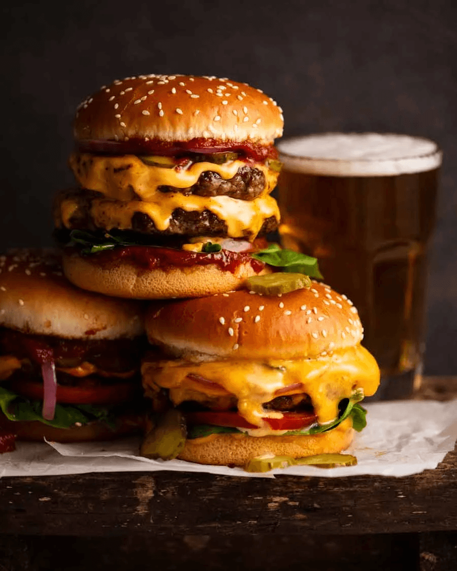 Easy & Low Calorie 45g Protein Cheeseburger — high-protein recipe photo