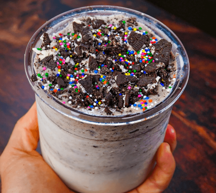 Protein Oreo Cookies & Cream Milkshake — high-protein recipe photo